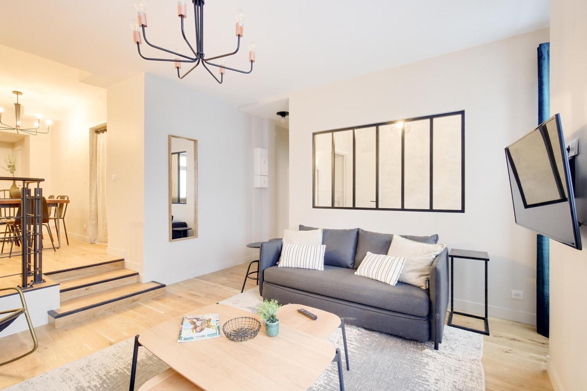 Explore Local Bakeries From A Boho Artist Loft Appartamento